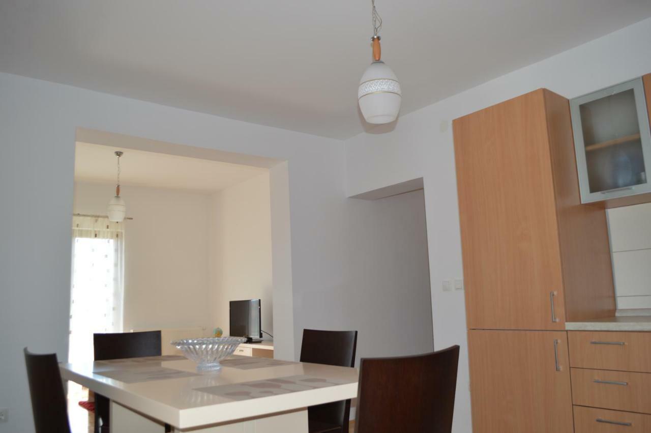 Apartmani Mila Sukošan Exteriér fotografie