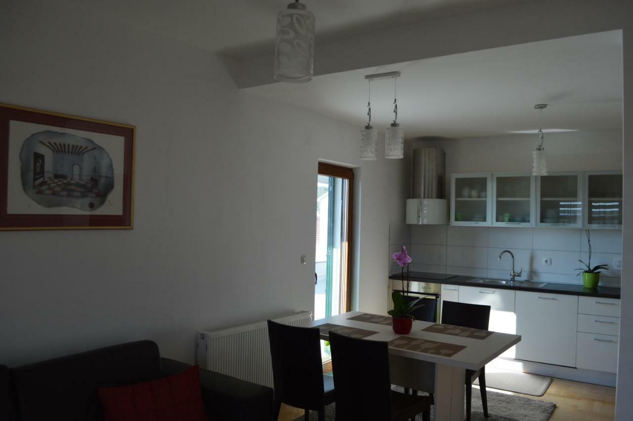 Apartmani Mila Sukošan Exteriér fotografie