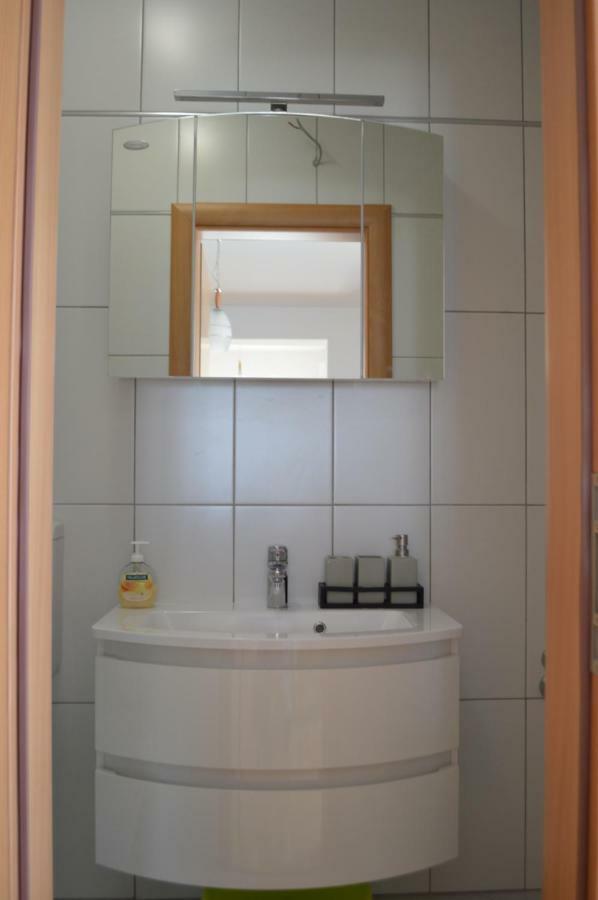 Apartmani Mila Sukošan Exteriér fotografie