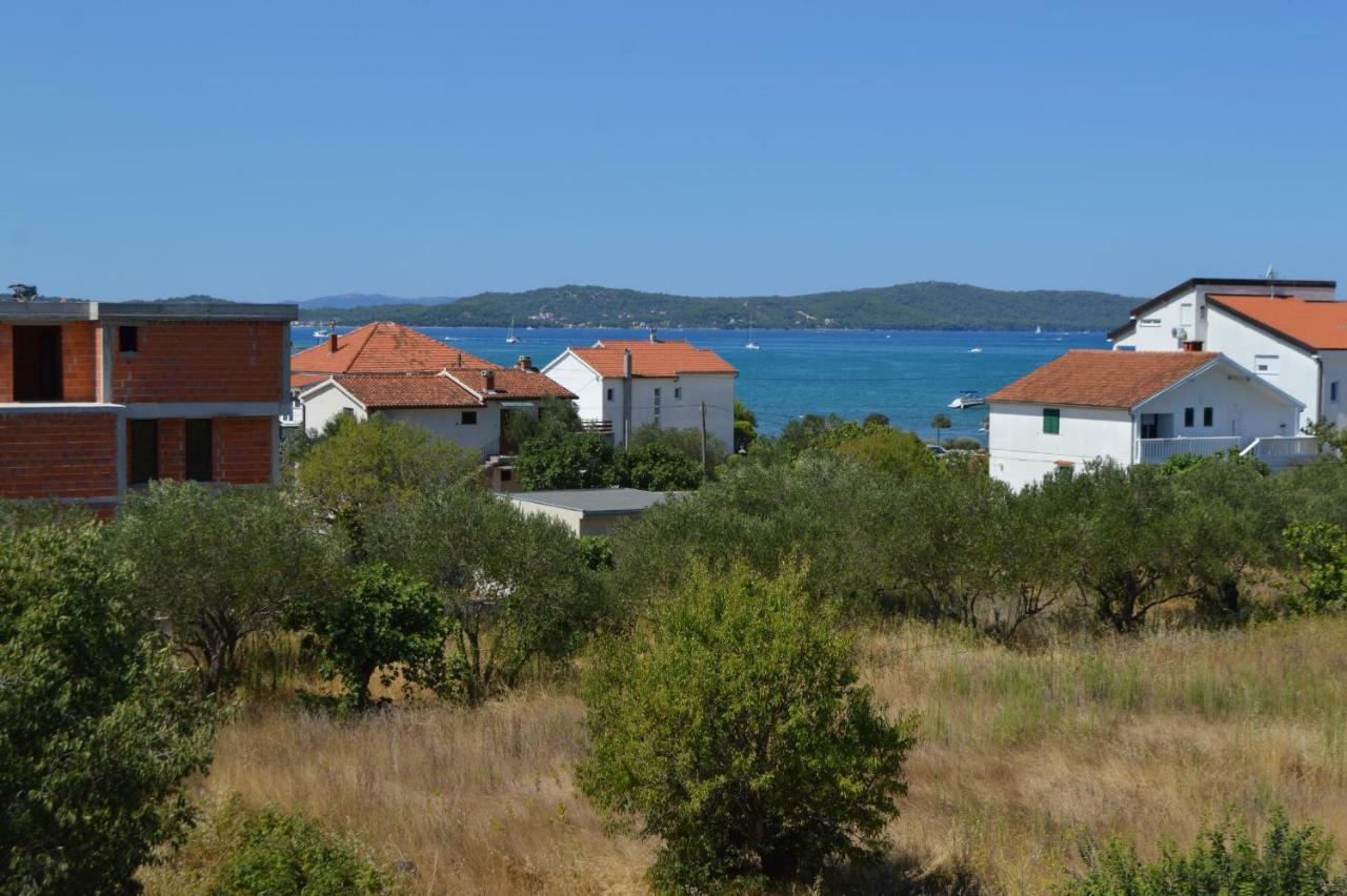 Apartmani Mila Sukošan Exteriér fotografie
